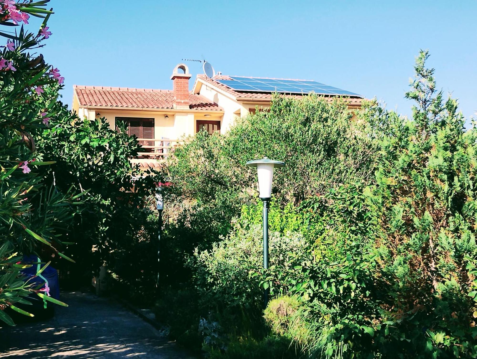 Adria Apartments Sveti Filip i Jakov Exteriör bild
